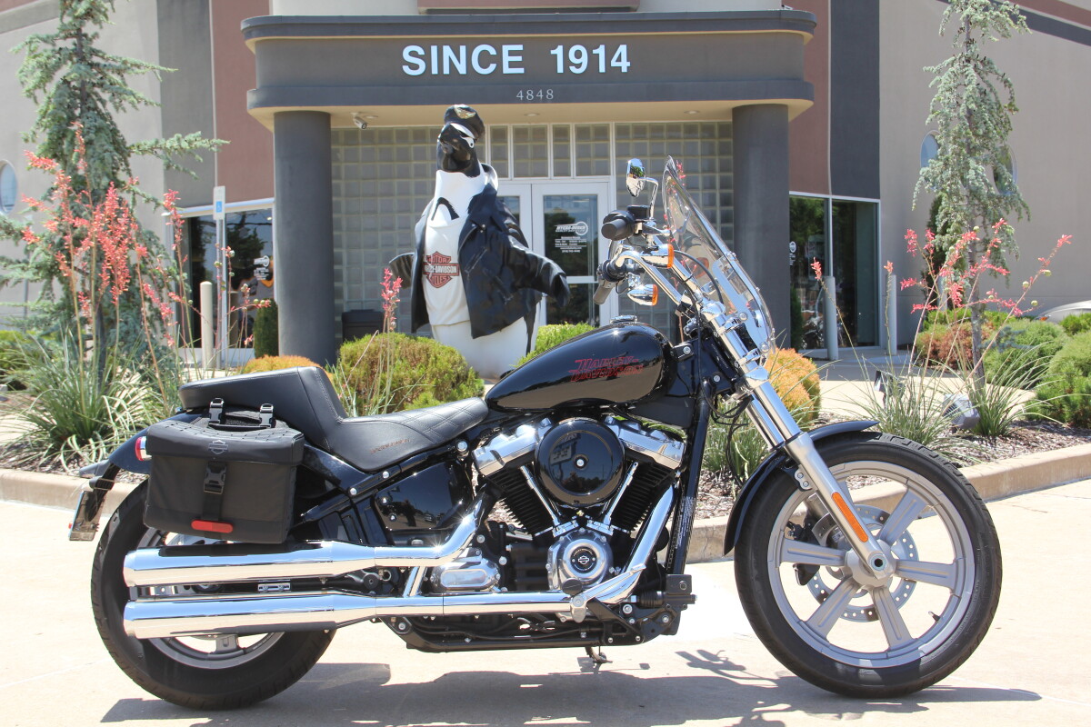 2023 Harley-Davidson Softail Standard Vivid Black - Photo 2