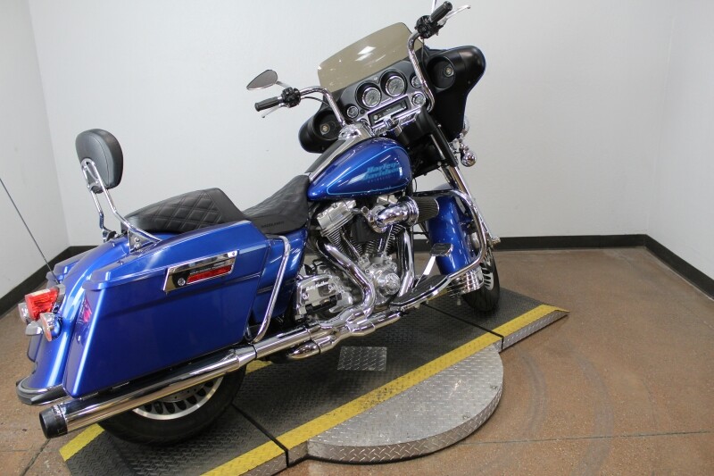 Harley-Davidson Electra Glide Standard 2009 FLHT 600239T FLAME BLUE PRL W/PINSTRIPE - Photo 8