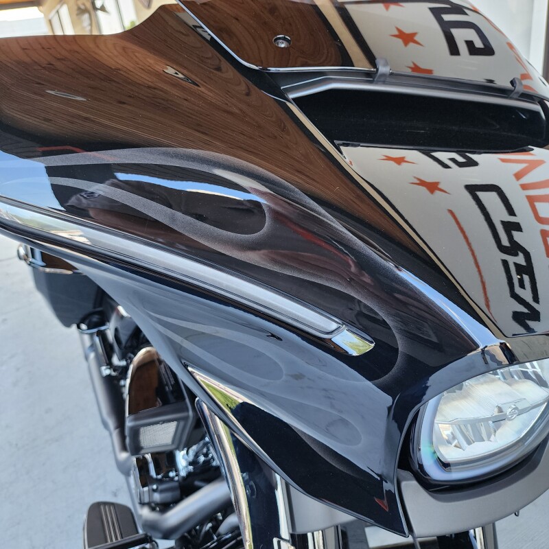 FLHX 2025 Street Glide - Photo 7