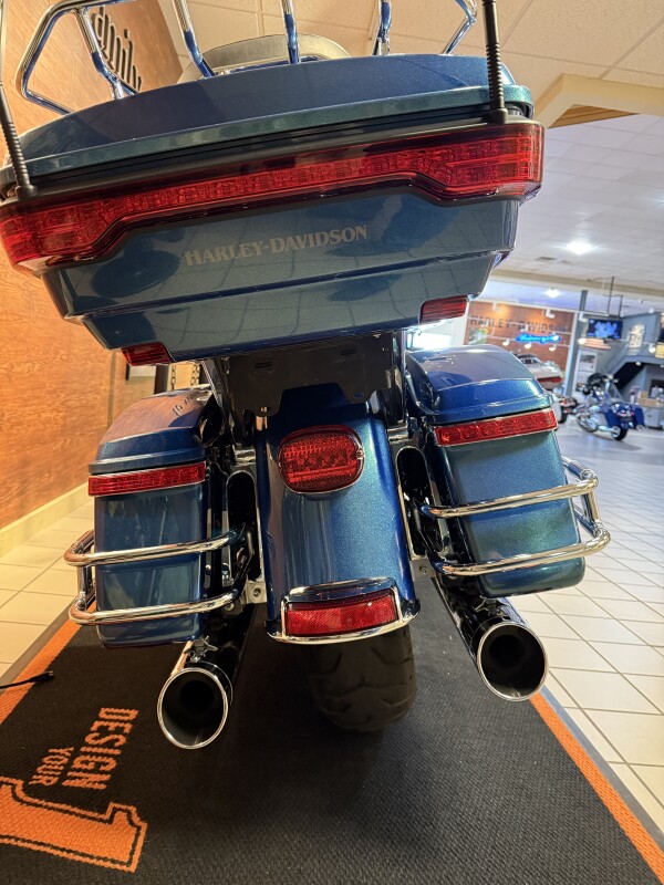 2014 H-D FLHTK Electra Glide Ultra Limited 103ci - Photo 5