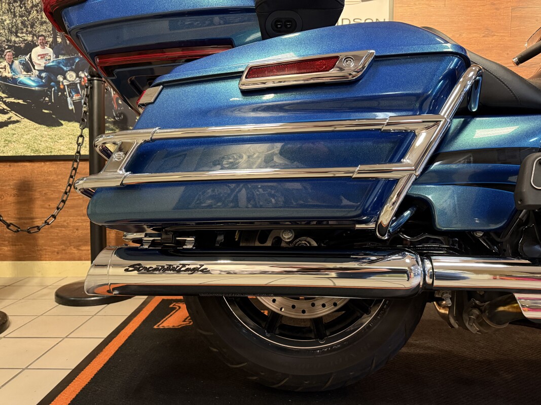 2014 H-D FLHTK Electra Glide Ultra Limited 103ci - Photo 4