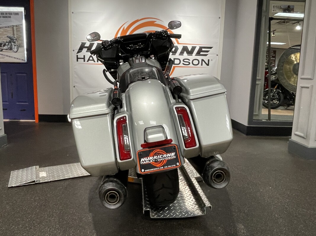 2025 Harley-Davidson CVO Road Glide ST - Photo 7