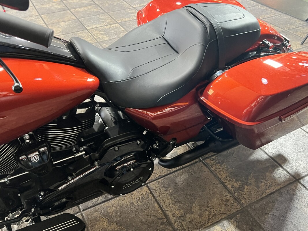 2025 Harley-Davidson Road King Special – Custom Touring Boldness - Photo 7