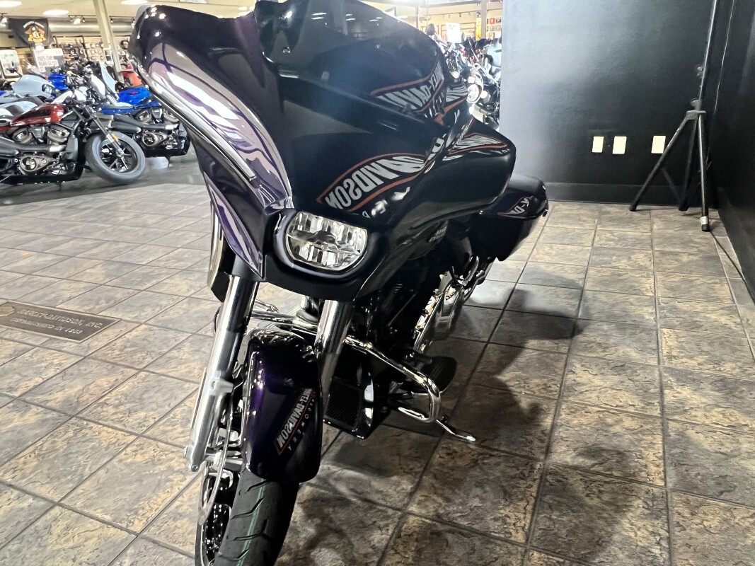 2025 Harley-Davidson Street Glide Mystic Shift - Photo 8