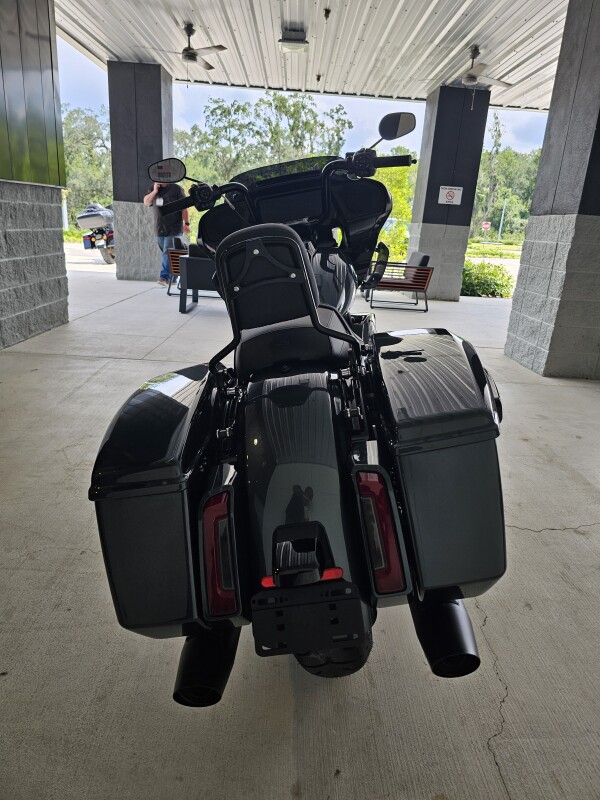 2025 Harley-Davidson Road Glide - Photo 10