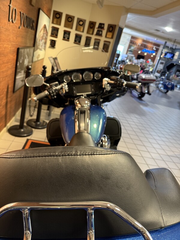 2014 H-D FLHTK Electra Glide Ultra Limited 103ci - Photo 6