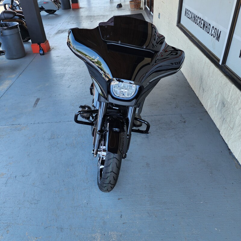 FLHX 2025 Street Glide - Photo 2