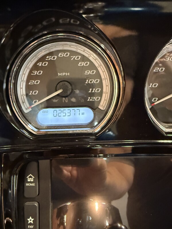 2014 H-D FLHTK Electra Glide Ultra Limited 103ci - Photo 9