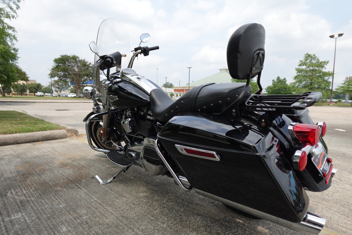 2020 Harley-Davidson Road King FLHR - Photo 6