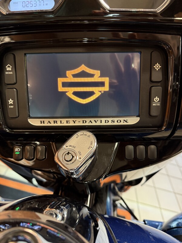 2014 H-D FLHTK Electra Glide Ultra Limited 103ci - Photo 7