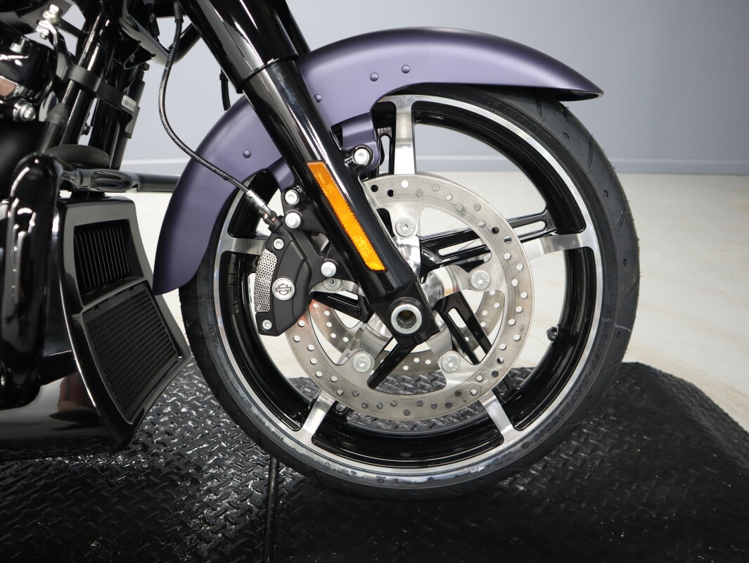 2025 Harley-Davidson Road Glide FLTRX - Photo 10