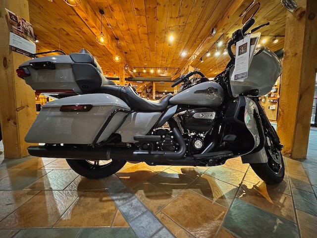 2024 Harley-Davidson® Road Glide® Limited Billiard Gray