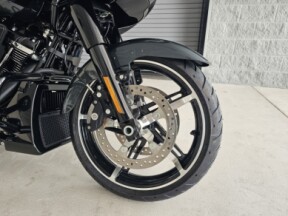 2025 Harley-Davidson<sup>®</sup> Road Glide® thumb 1