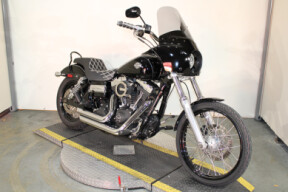 2012 Harley-Davidson Dyna Wide Glide  thumb 2