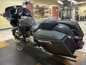 2025 Harley-Davidson® Road Glide® Iron Horse Metallic thumb 0
