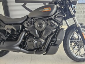 2025 Harley-Davidson<sup>®</sup> Nightster® Special thumb 3