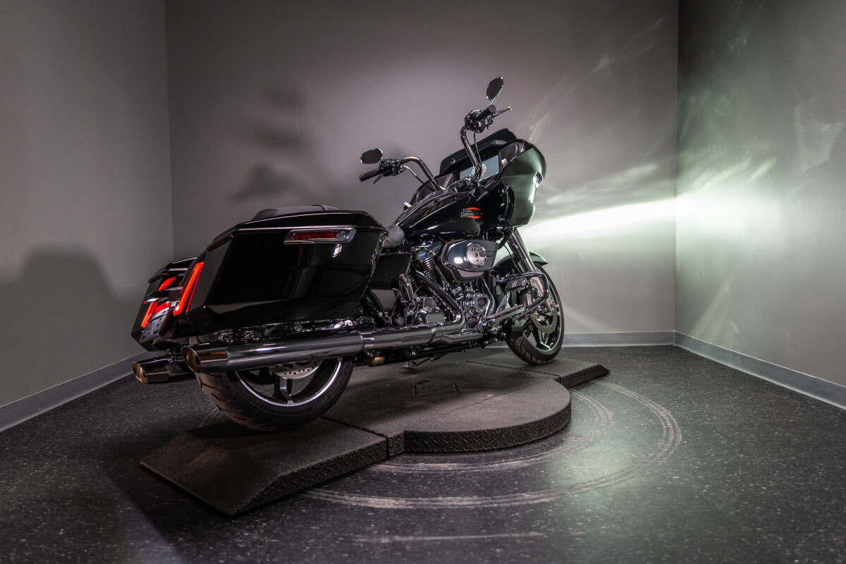 2025 Road Glide (FLTRX) - Photo 7