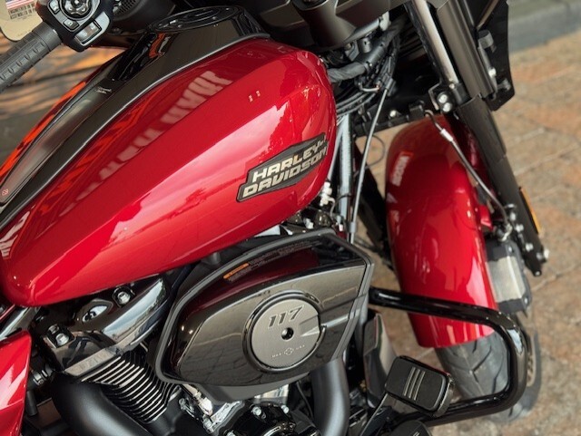 2025 Harley Davidson Street GlideFLHX - Photo 4