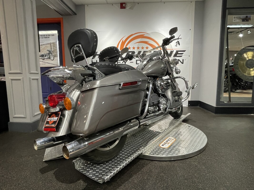 2016 Harley-Davidson Road King - Photo 8