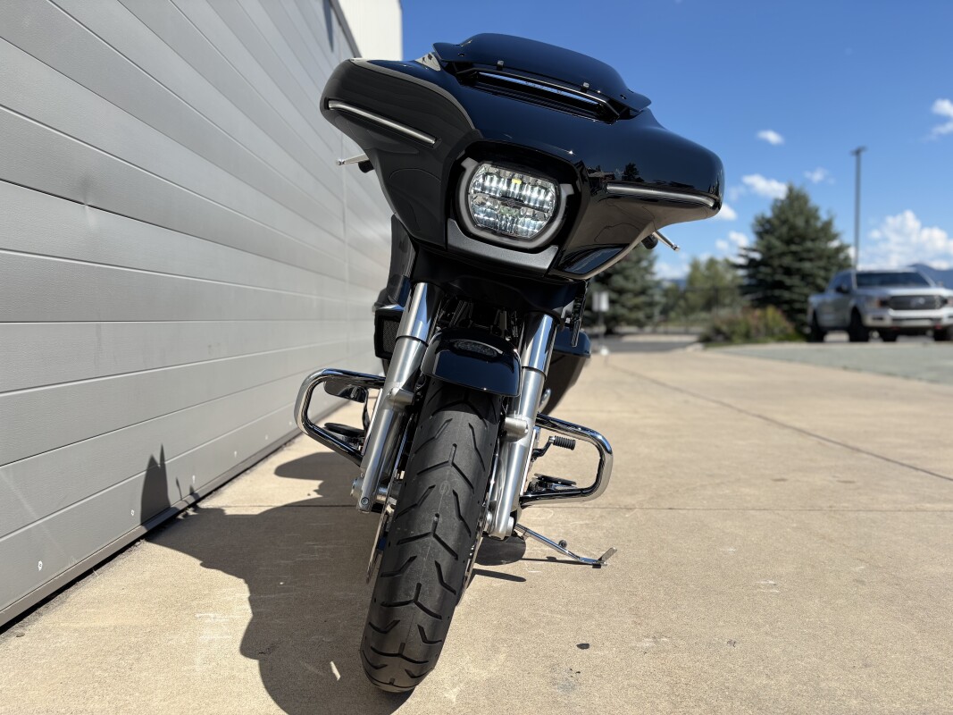 2025 Harley-Davidson Street Glide Vivid Black - Photo 7