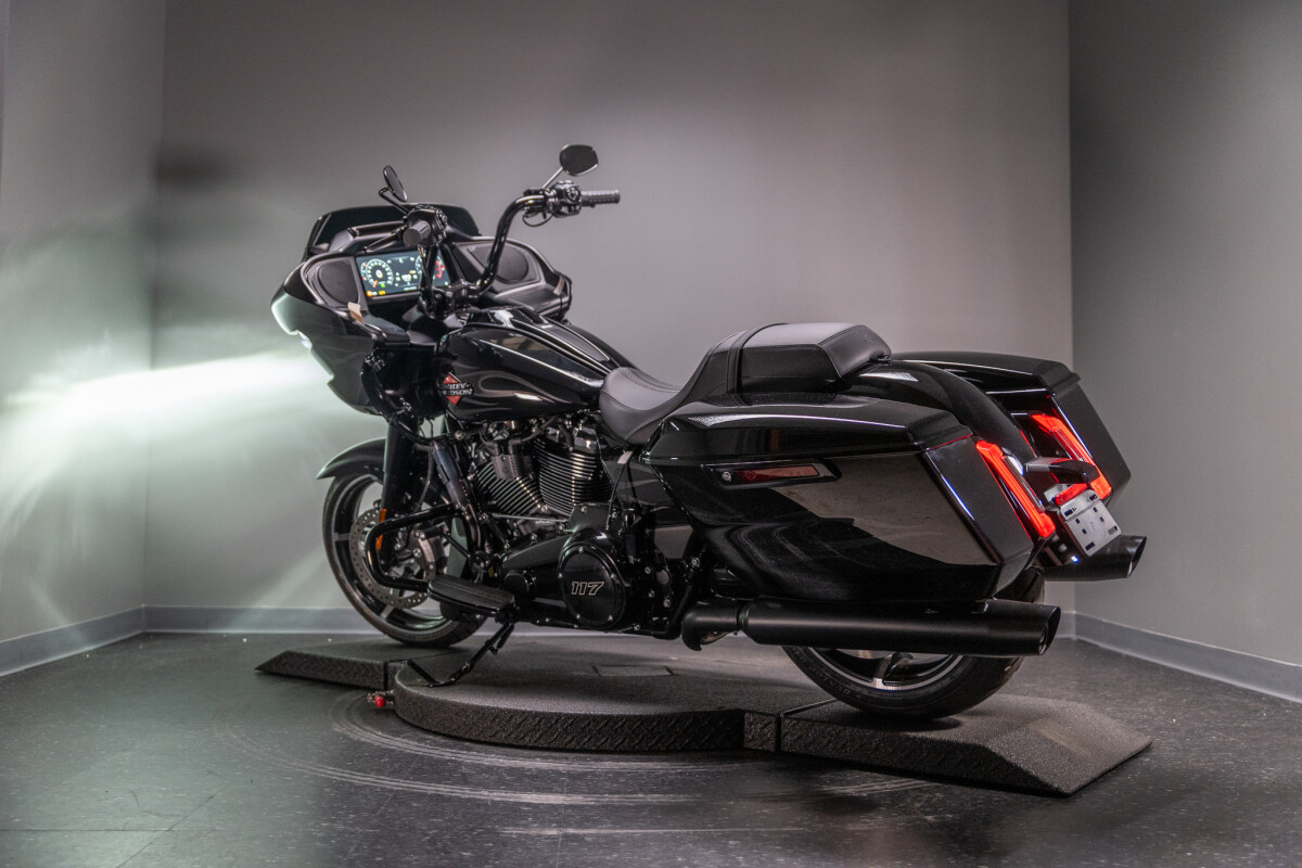 2025 Road Glide (FLTRX) - Photo 7