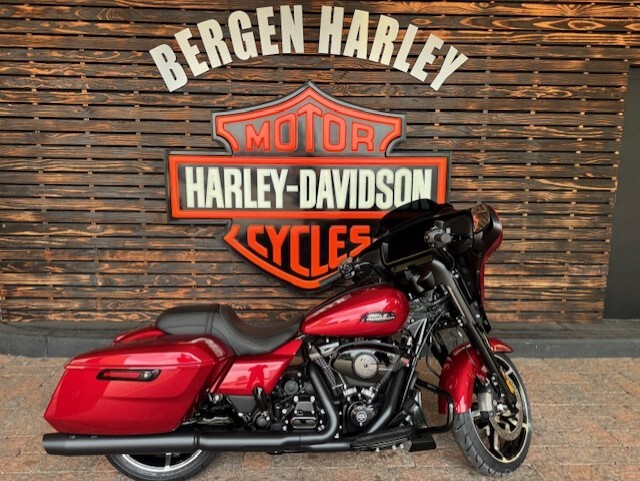 2025 Harley Davidson Street GlideFLHX