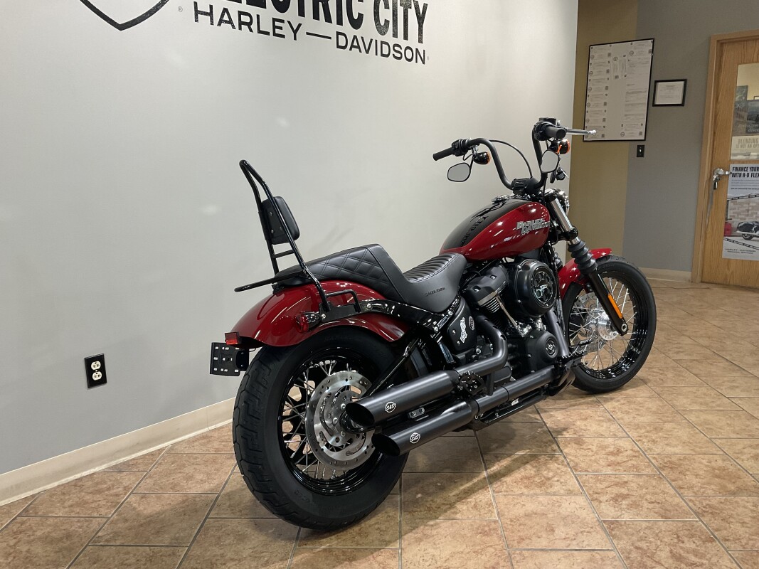 2020 Harley-Davidson Street Bob Billiard Red/Vivid Black FXBB - Photo 4