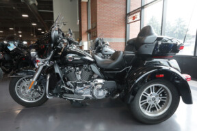 2024 Harley-Davidson Tri Glide Ultra thumb 0