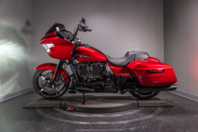 2025 Road Glide® (FLTRX) thumb 1