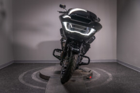 2025 Road Glide® (FLTRX) thumb 3