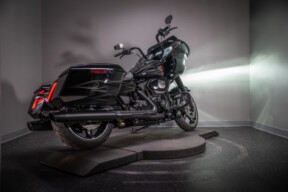 2025 Road Glide® (FLTRX) thumb 0