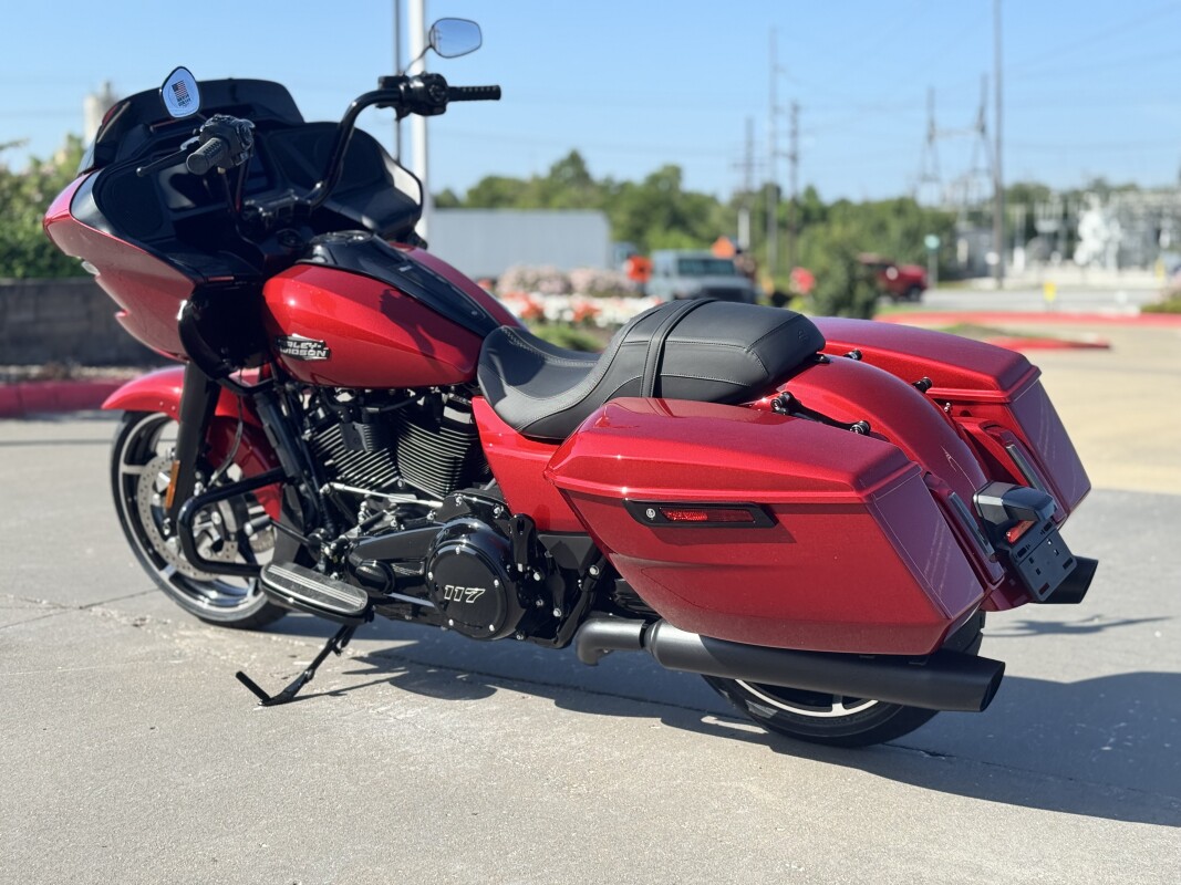 2025 Harley-Davidson Road Glide FLTRX Brilliant Red - Photo 4