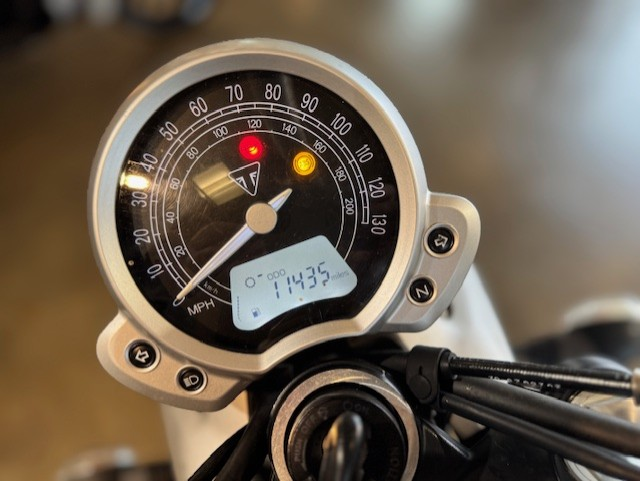 2017 Triumph Street Twin - Photo 3