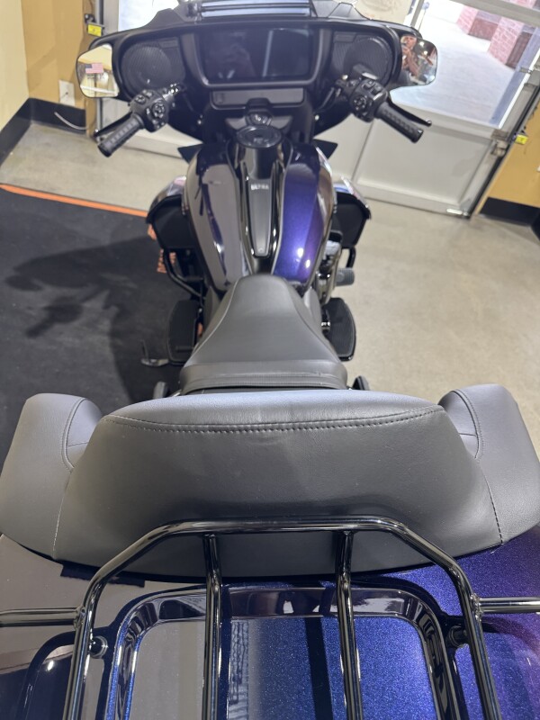 FLHXU 2025 Street Glide Ultra - Photo 4