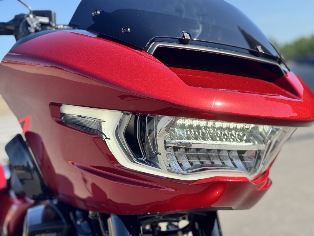 2025 Harley-Davidson Road Glide FLTRX Brilliant Red - Photo 9