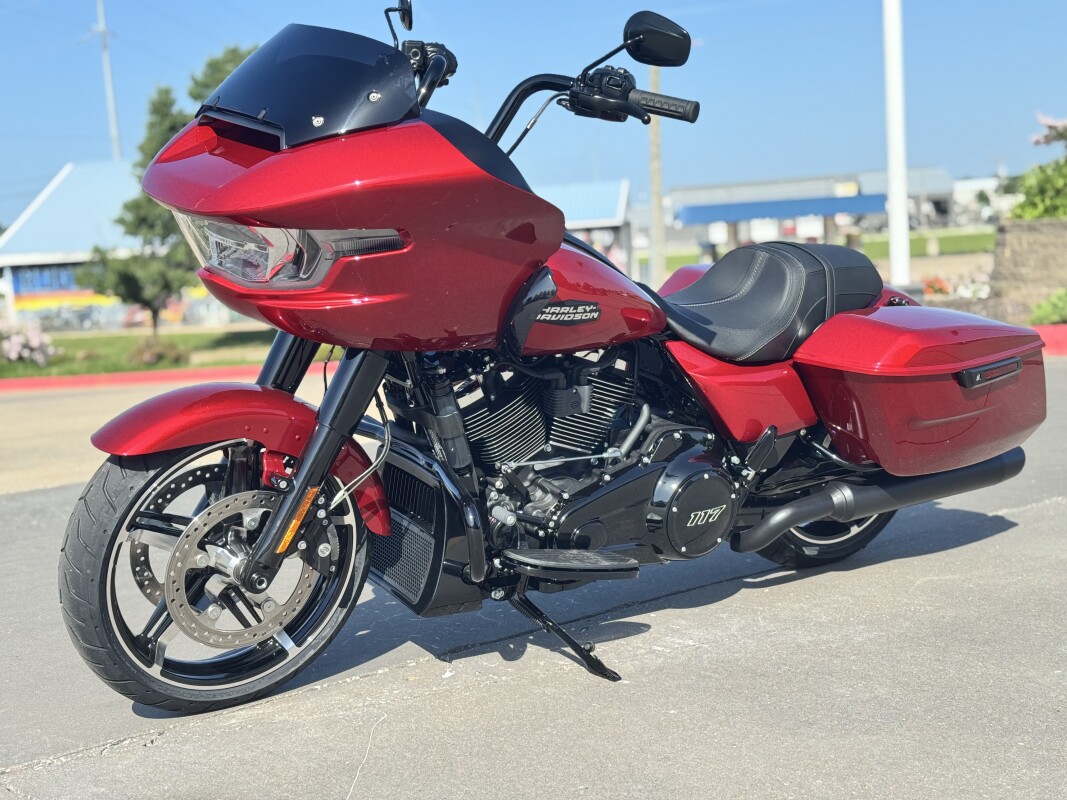 2025 Harley-Davidson Road Glide FLTRX Brilliant Red - Photo 5