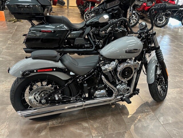 610 realleather Harley-Davidsonデザイン シングル Thunderbike Wandering Joe • Harley-Davidson Softail Standard