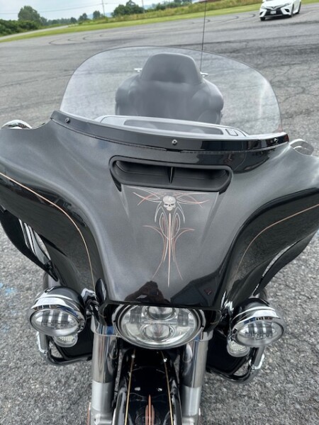 2017 Harley-Davidson® Ultra Limited Low Black Quartz