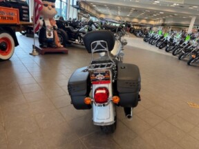 2023 HARLEY-DAVIDSON HERITAGE 114 FLHCS thumb 2