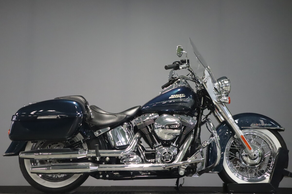 2016 Harley-Davidson Softail Deluxe FLSTN