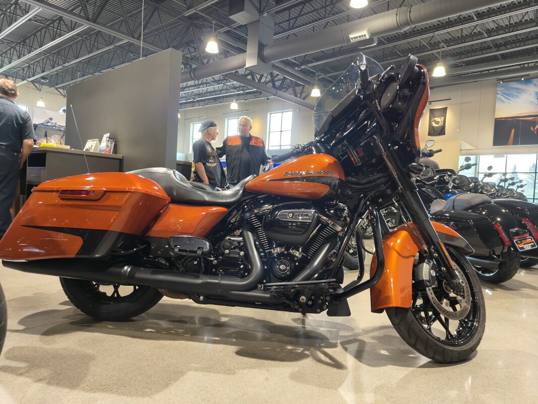 2020 Harley-Davidson Street Glide Special Scorched Orange/Silver Flux - Photo 4