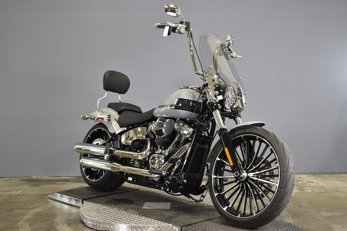 2024 Harley-Davidson Breakout 117 FXBR - Photo 2