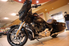 2025 Harley-Davidson HD Touring FLHX Street Glide thumb 1