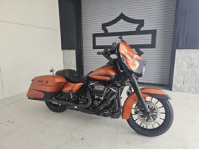 2019 Harley-Davidson® Street Glide® Special thumb 2