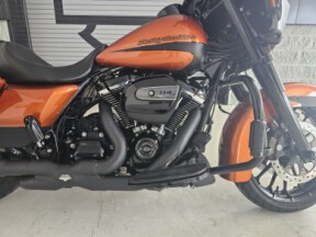 2019 Harley-Davidson® Street Glide® Special thumb 3