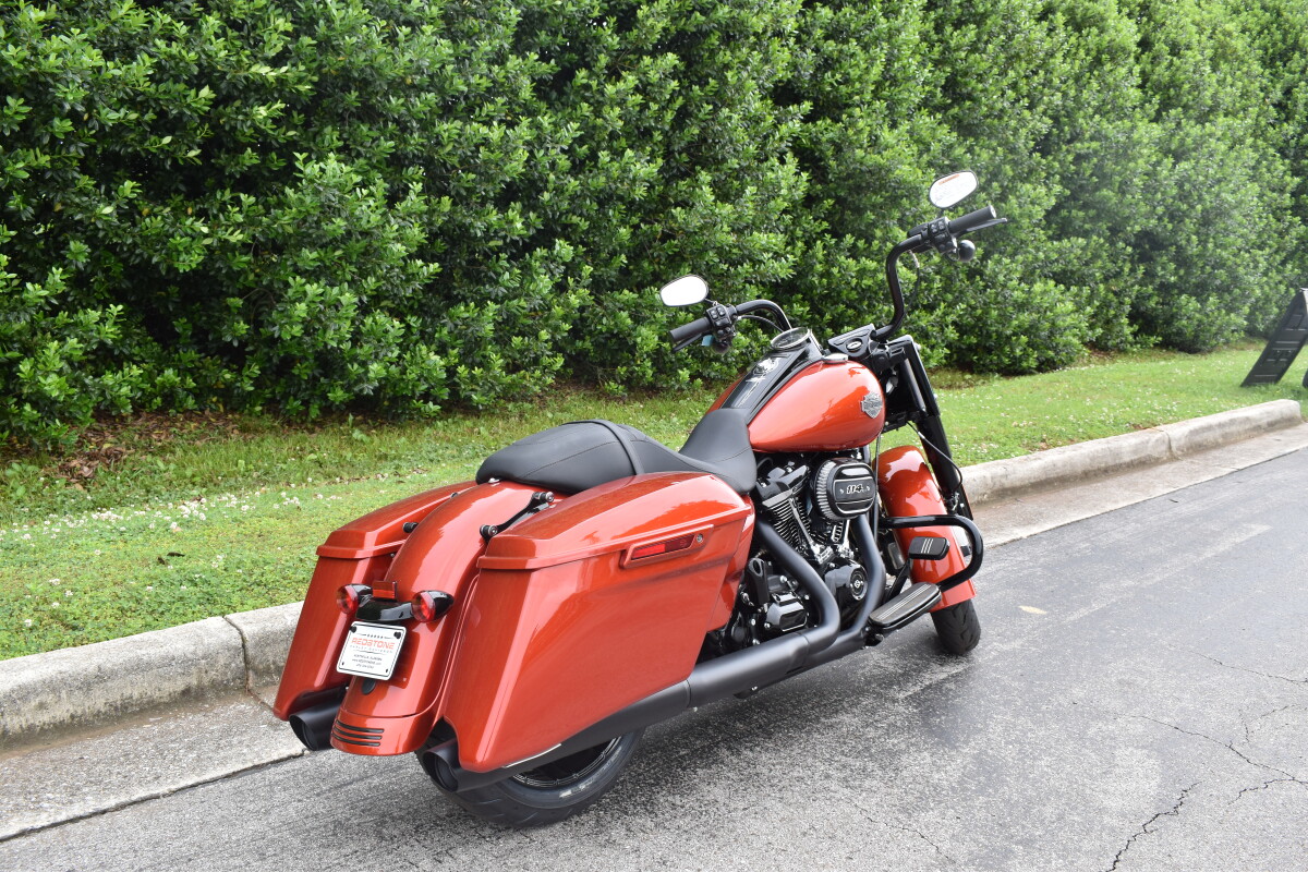 2025 Harley-Davidson Road King Special – Aggressive Custom Touring - Photo 8