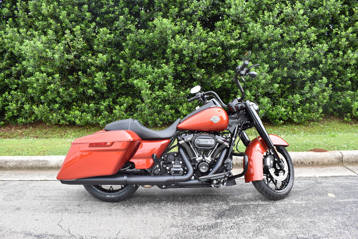 2025 Harley-Davidson Road King Special – Aggressive Custom Touring