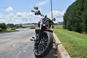 2025 Harley-Davidson Breakout – FXBR thumb 2