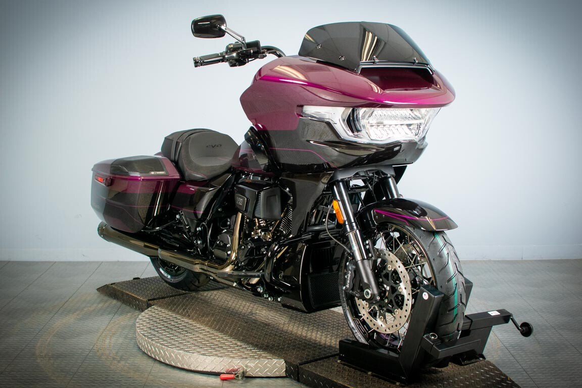 2025 Harley-Davidson CVO Road Glide FLTRXSE - Photo 2
