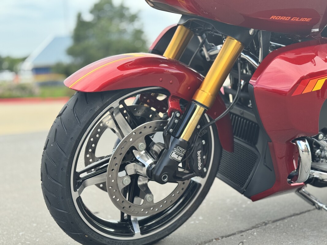2025 Harley-Davidson Road Glide FLTRX Brilliant Red 602716 - Photo 9